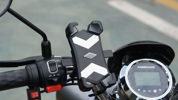 Cell Phone Mount - 4 Corner Profile, 4.5-7.2 Inch Phones, 20-30mm Handlebar Mount - Image 2